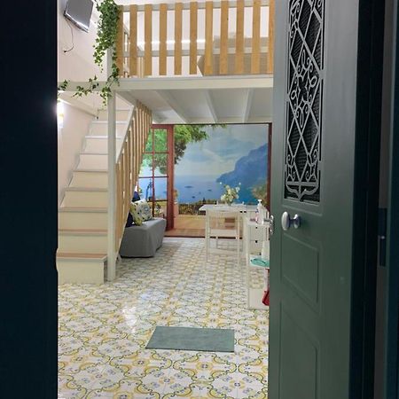Magiuma House Apartment Наполи Екстериор снимка