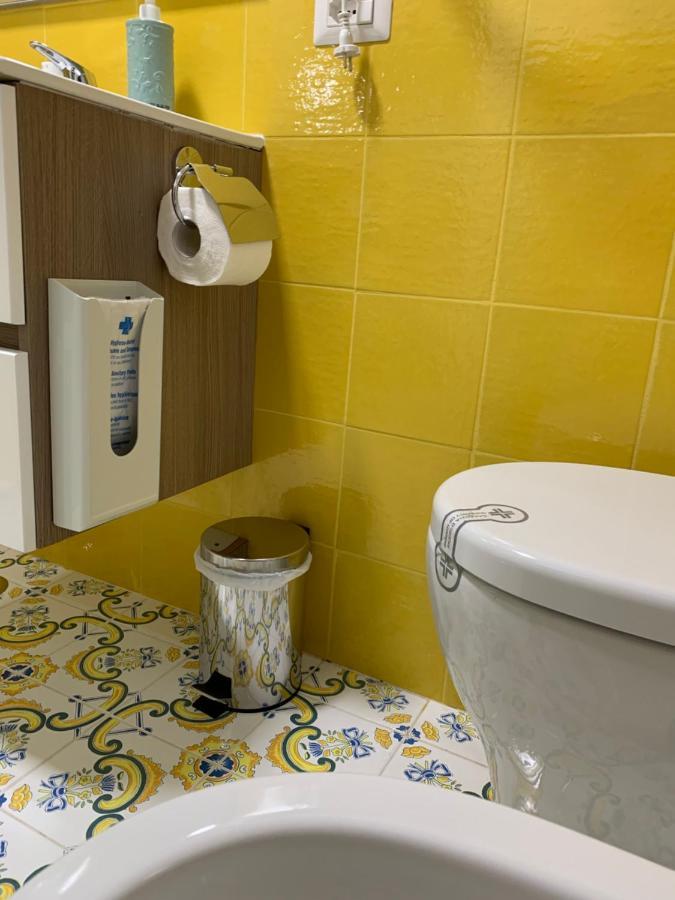 Magiuma House Apartment Наполи Екстериор снимка