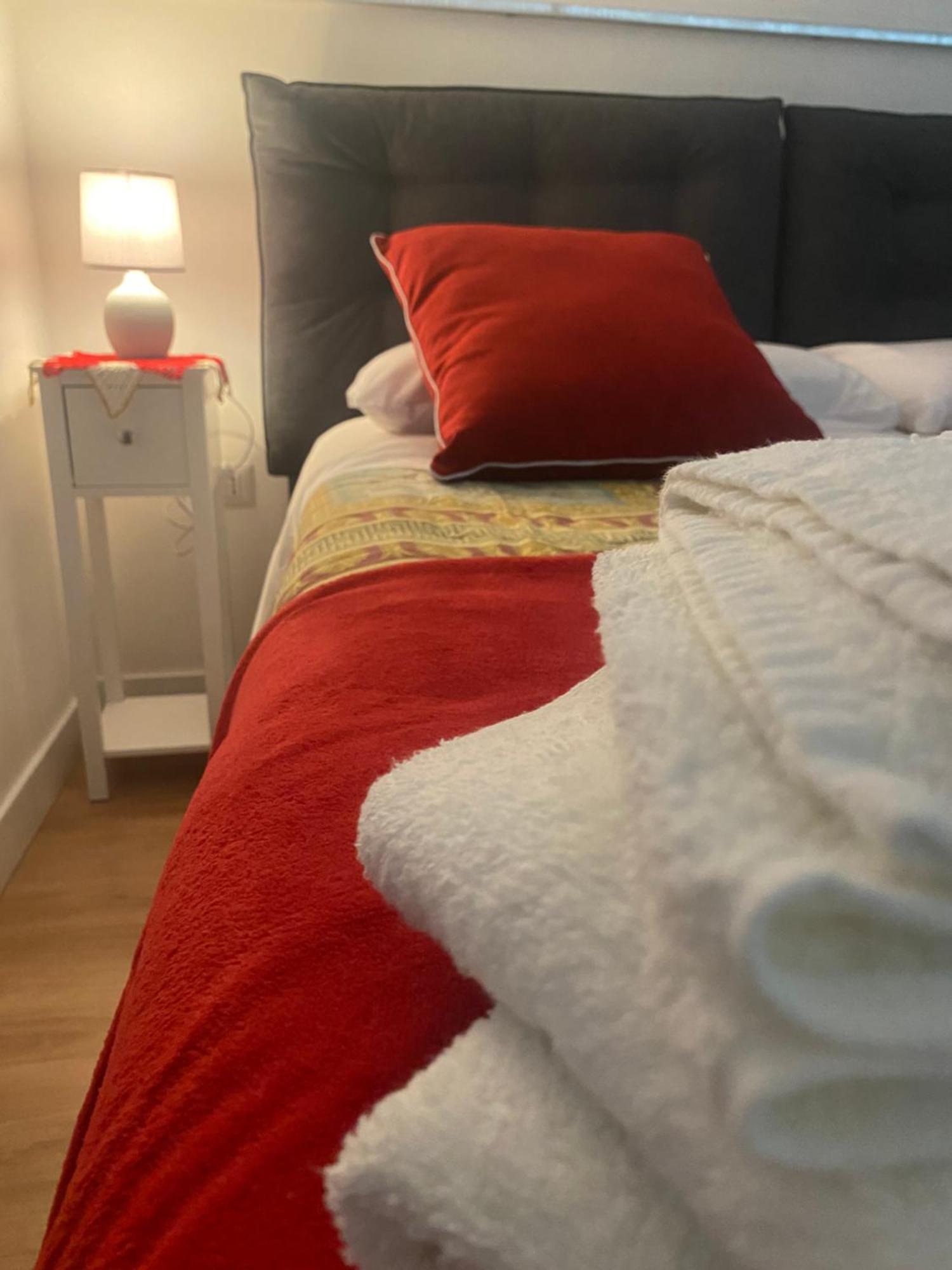 Magiuma House Apartment Наполи Екстериор снимка